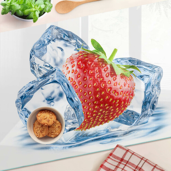 Glass chopping board Strawberry in ice