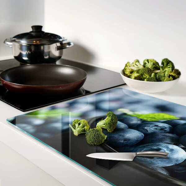 Glass chopping board Berries in a bowl