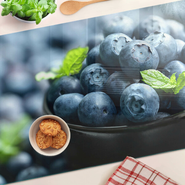 Glass chopping board Berries in a bowl