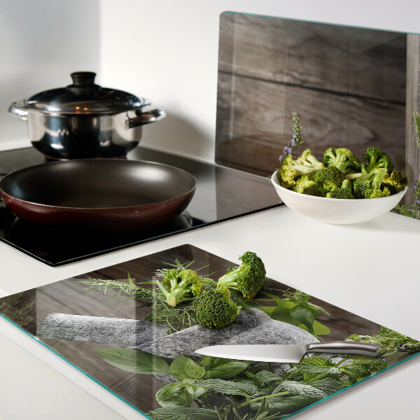 Chopping board glass Herbs in a pot