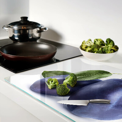 Cutting board Plums with leaves