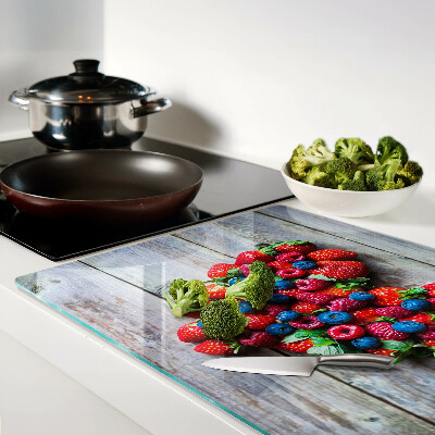 Glass cutting board Heart of forest fruits