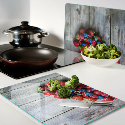 Glass cutting board Heart of forest fruits