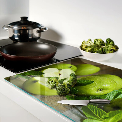 Chopping board Green apples with mint
