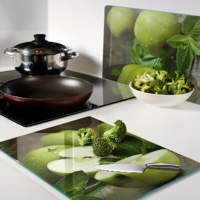 Chopping board Green apples with mint