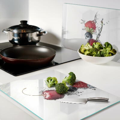Glass kitchen board Fruit in water