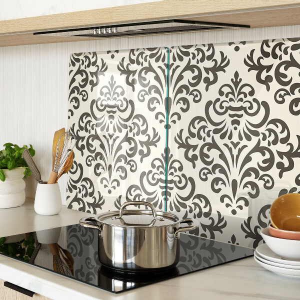 Cutting board Baroque style plant pattern