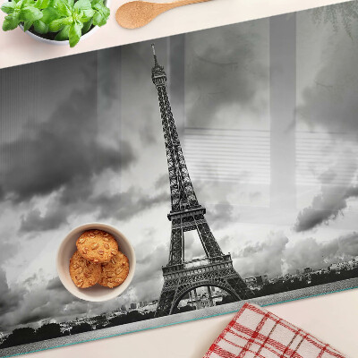 Chopping board The Eiffel Tower in black and white