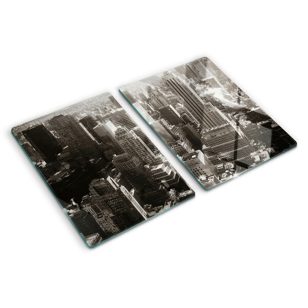 Glass cutting board Panorama of the city in shades of black and white
