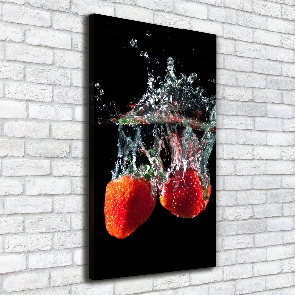 Canvas print Strawberries under water