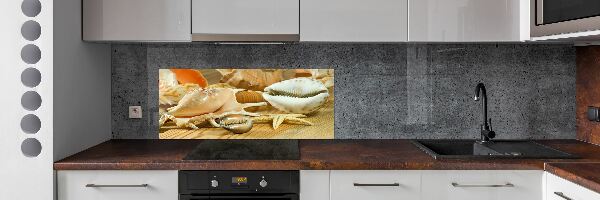 Kitchen splashback Shells on wood