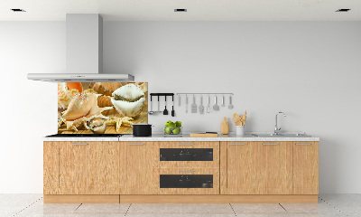 Kitchen splashback Shells on wood