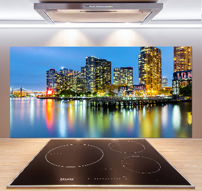 Cooker splashback New York at night