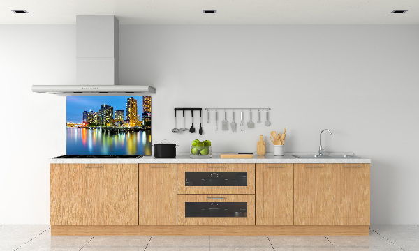 Cooker splashback New York at night