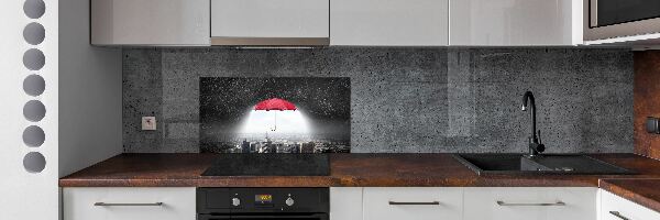 Cooker splashback Umbrella above the city