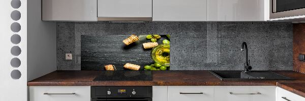 Kitchen splashback White wine and fruit