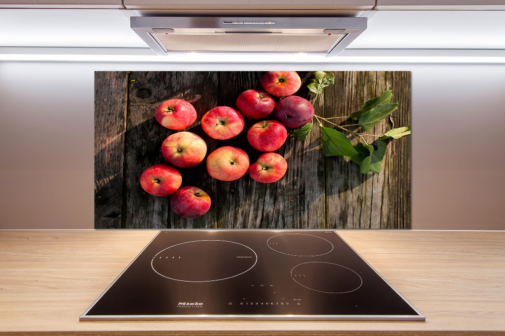 Kitchen splashback Apples on the table