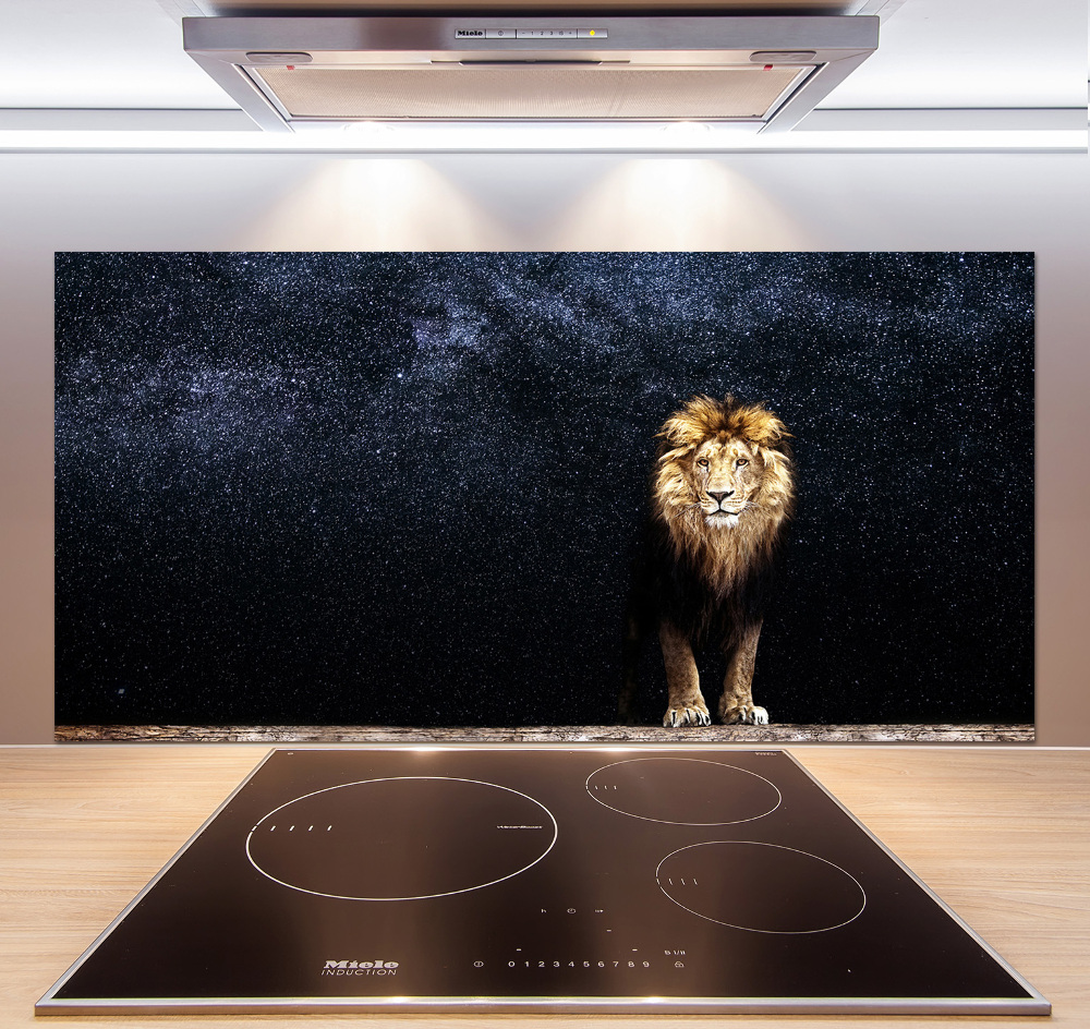 Cooker splashback Lion against the backdrop of the stars