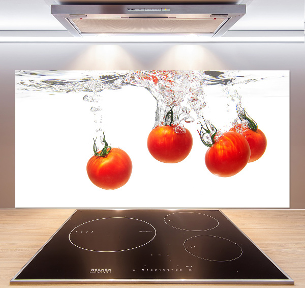 Cooker splashback Tomatoes under water