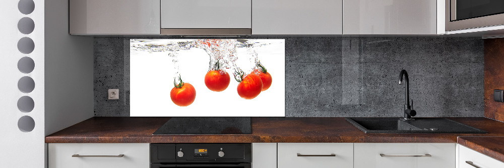 Cooker splashback Tomatoes under water