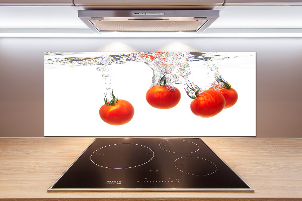 Cooker splashback Tomatoes under water