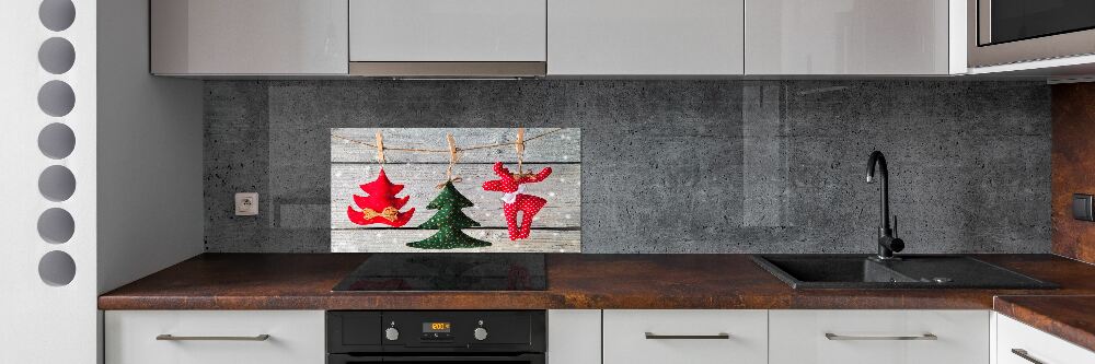 Kitchen splashback Decorations on a string