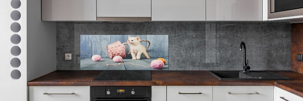 Cooker splashback White cat and skeins