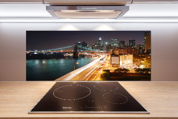 Cooker splashback New York at night