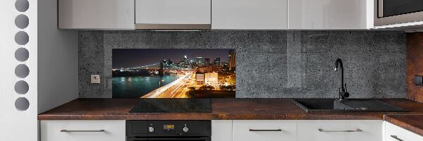 Cooker splashback New York at night