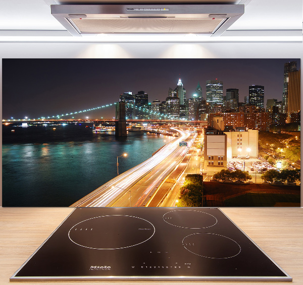 Cooker splashback New York at night