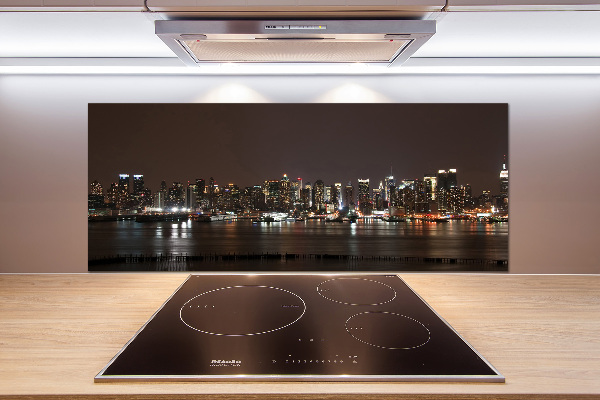 Cooker splashback New York at night