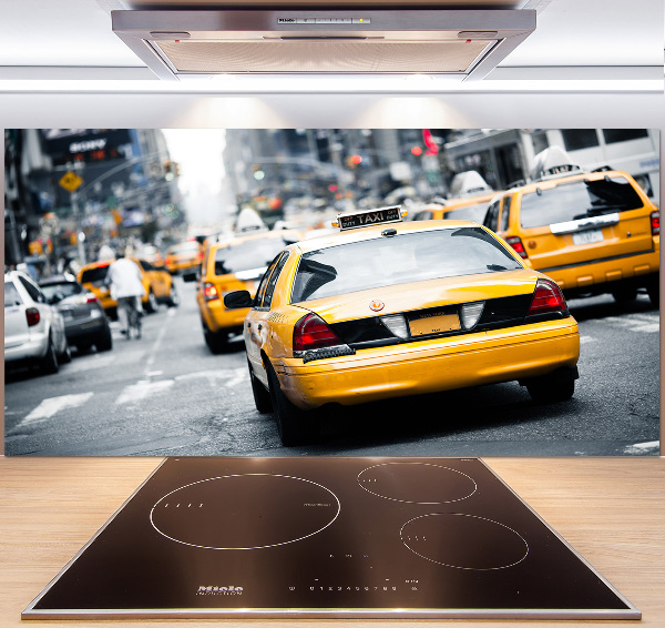 Glass splashback New York taxis