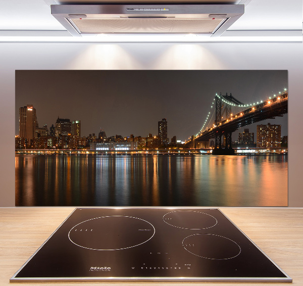 Cooker splashback Between the bridges