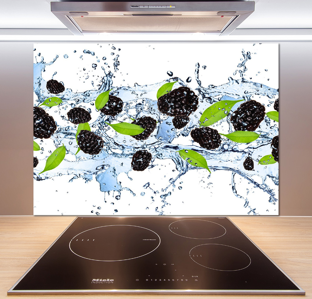 Cooker splashback Blackberries and water