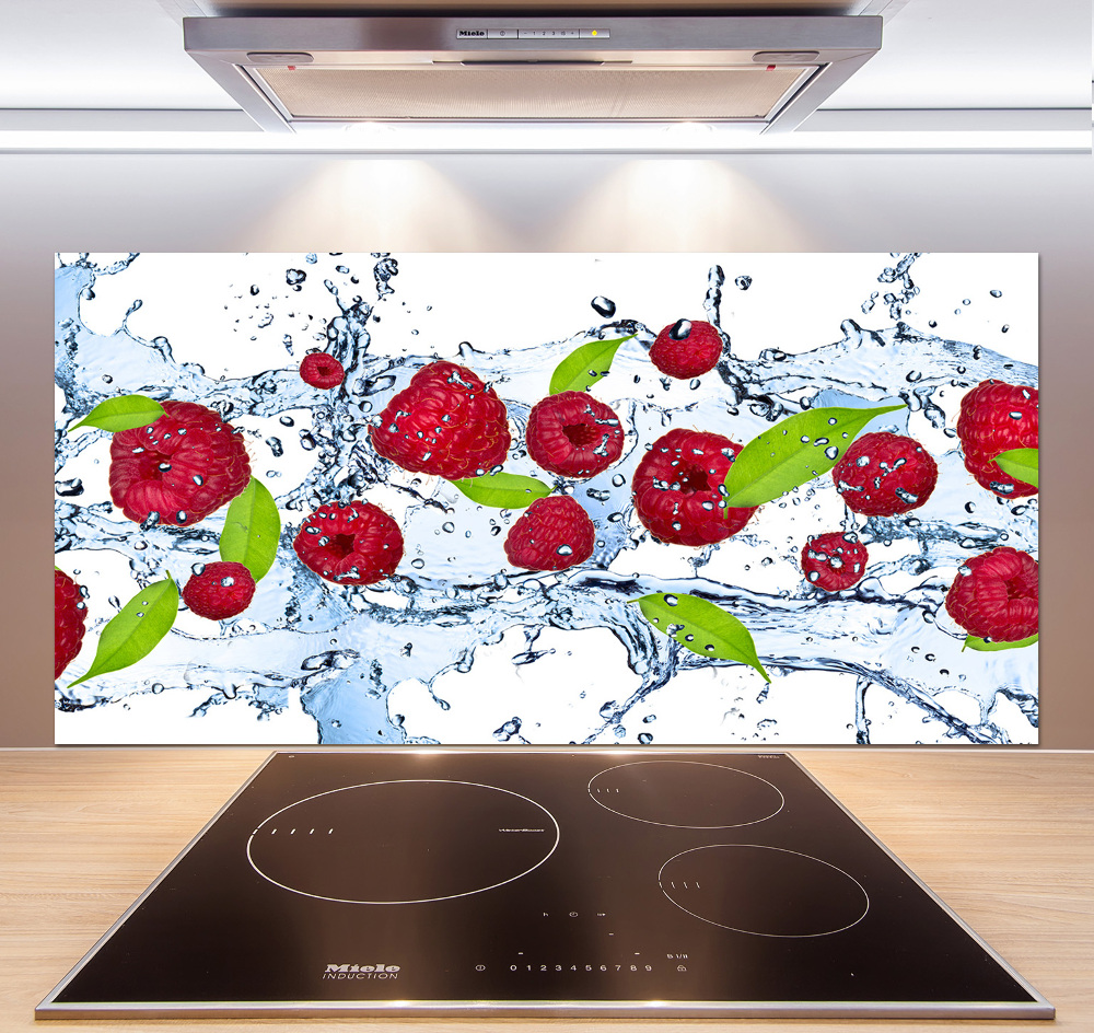 Cooker splashback Raspberries and water