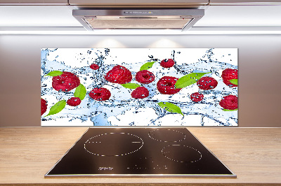 Cooker splashback Raspberries and water