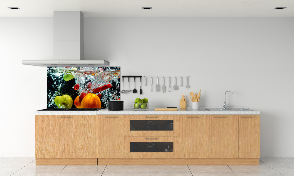 Cooker splashback Fruit underwater