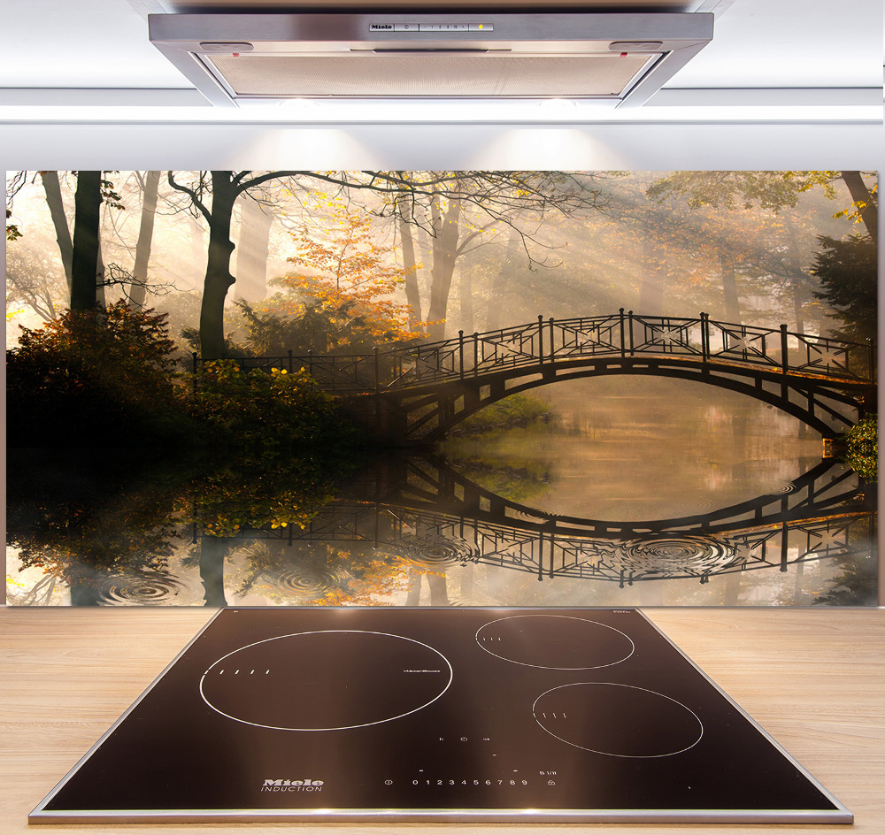 Cooker splashback Old bridge in autumn