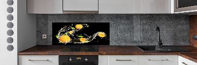 Cooker splashback Apricots and water