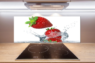 Cooker splashback Strawberries and water