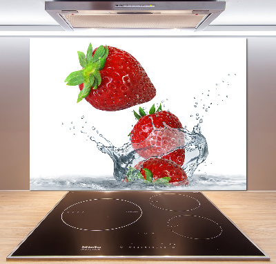 Cooker splashback Strawberries and water