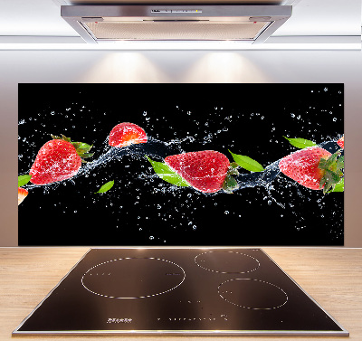 Cooker splashback Strawberries and water