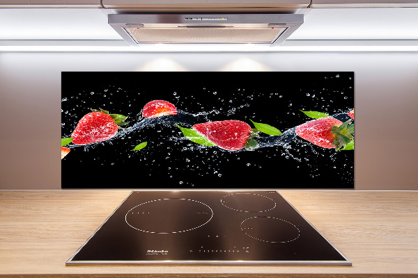 Cooker splashback Strawberries and water