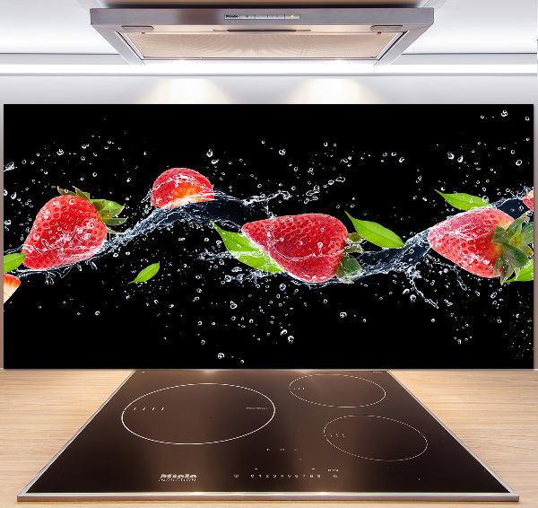 Cooker splashback Strawberries and water