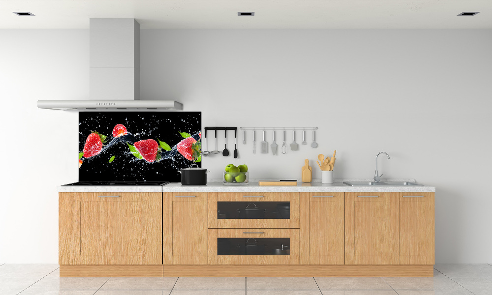 Cooker splashback Strawberries and water