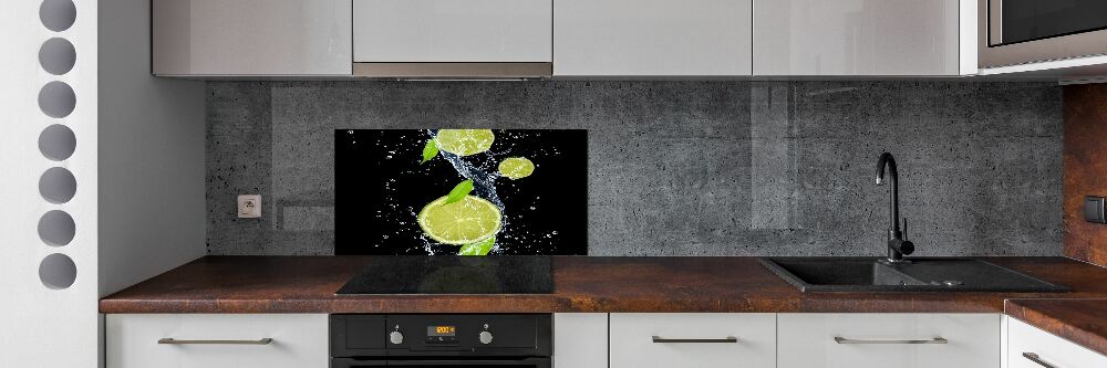 Cooker splashback Lime and water