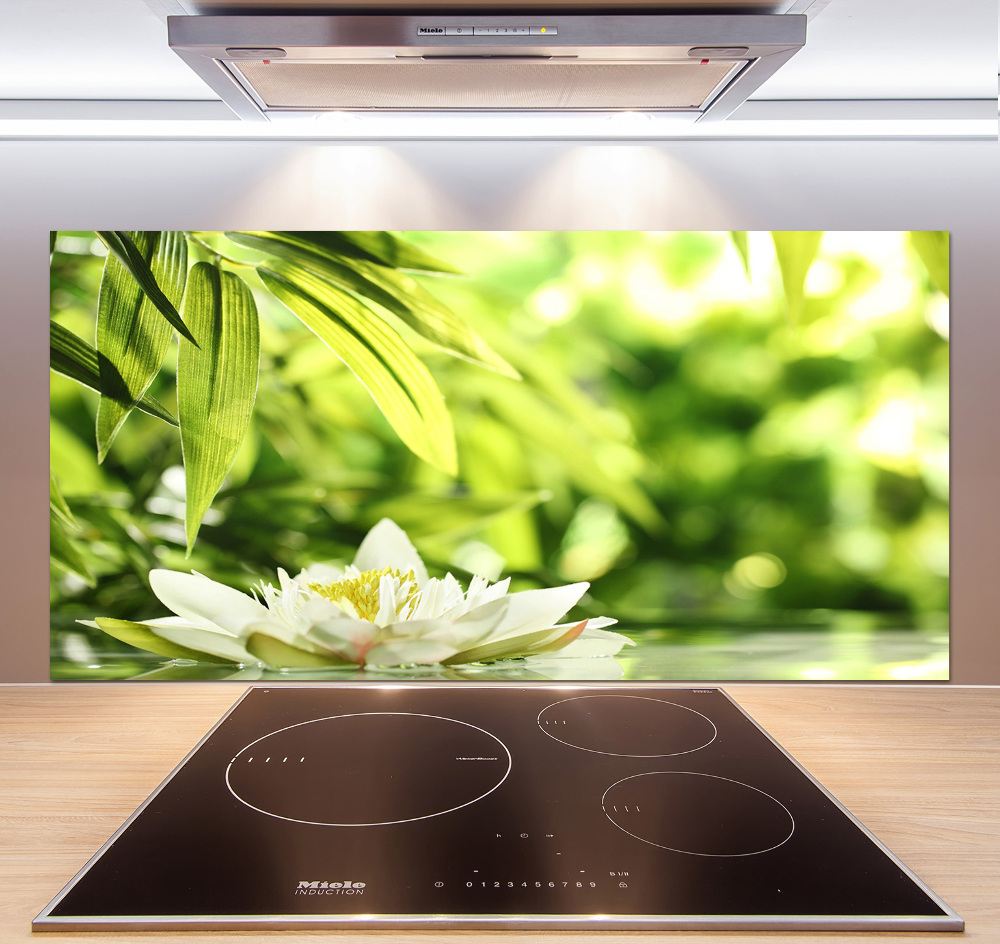 Cooker splashback water lily