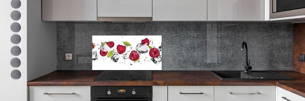 Kitchen splashback Raspberry and water