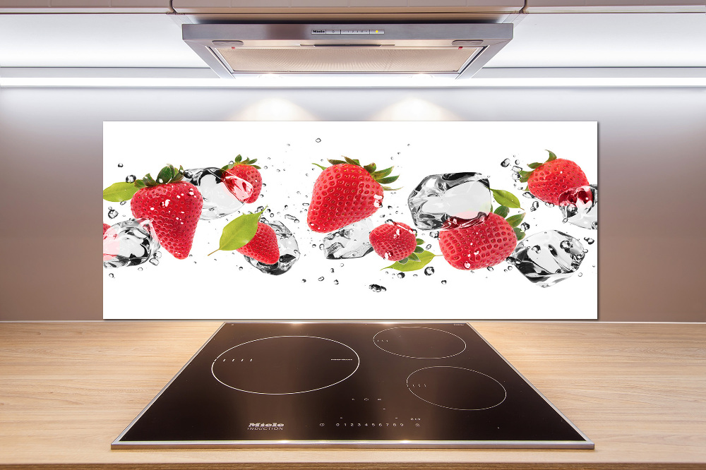 Kitchen splashback Strawberries and water