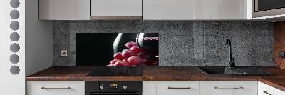 Kitchen splashback Grapes and wine